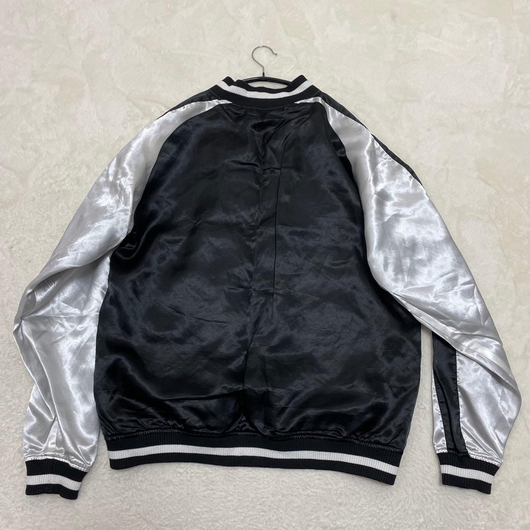 【美品】抜刀娘 リバーシブル スカジャン 2XL 刺繍