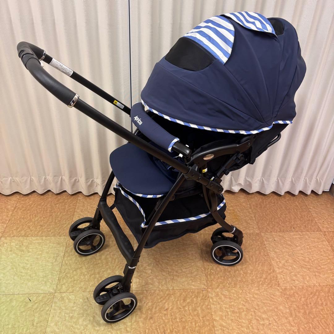 クリーニング済　☆綺麗☆　アップリカ　ラクーナエアー　ハイシート　革調ハンドル