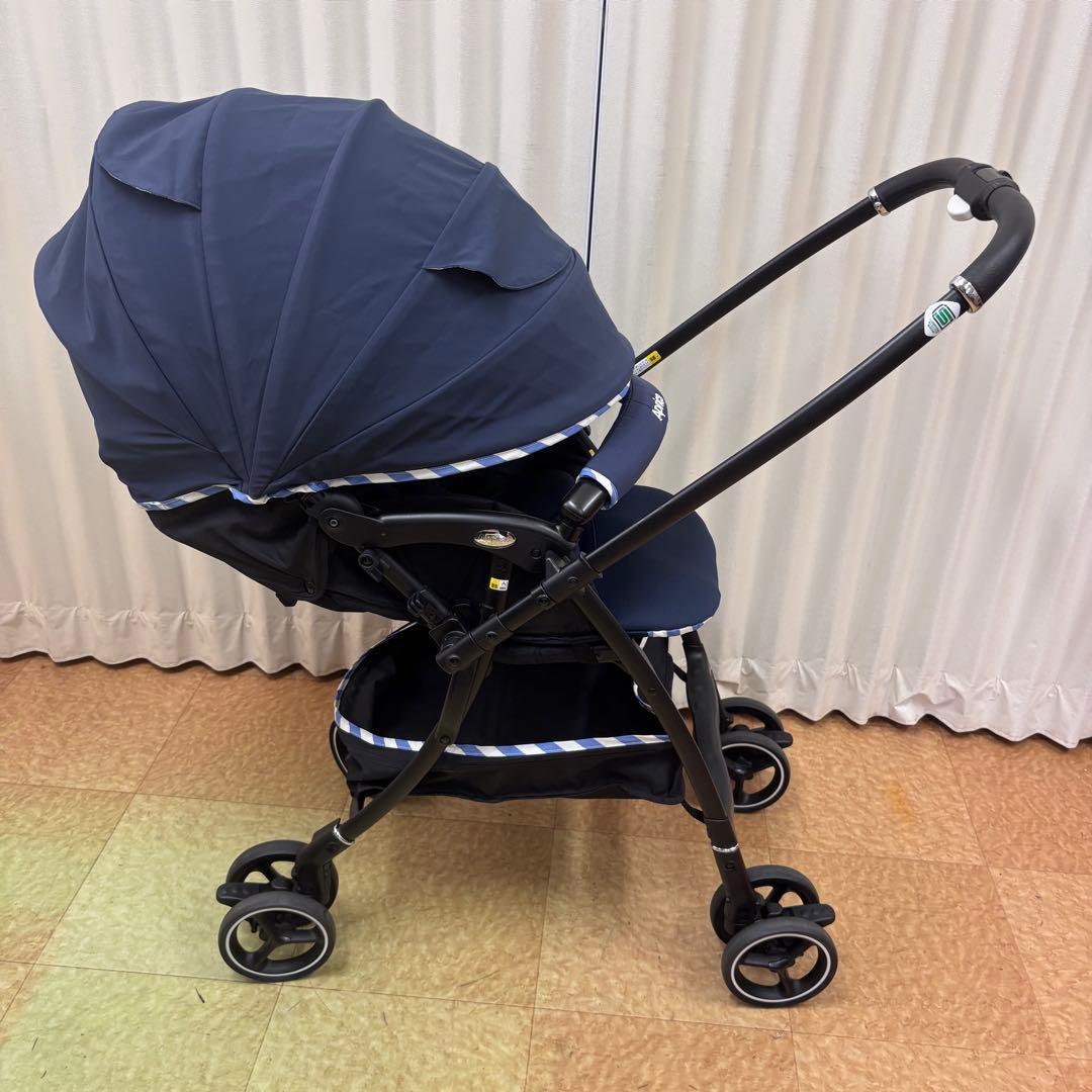 クリーニング済　☆綺麗☆　アップリカ　ラクーナエアー　ハイシート　革調ハンドル