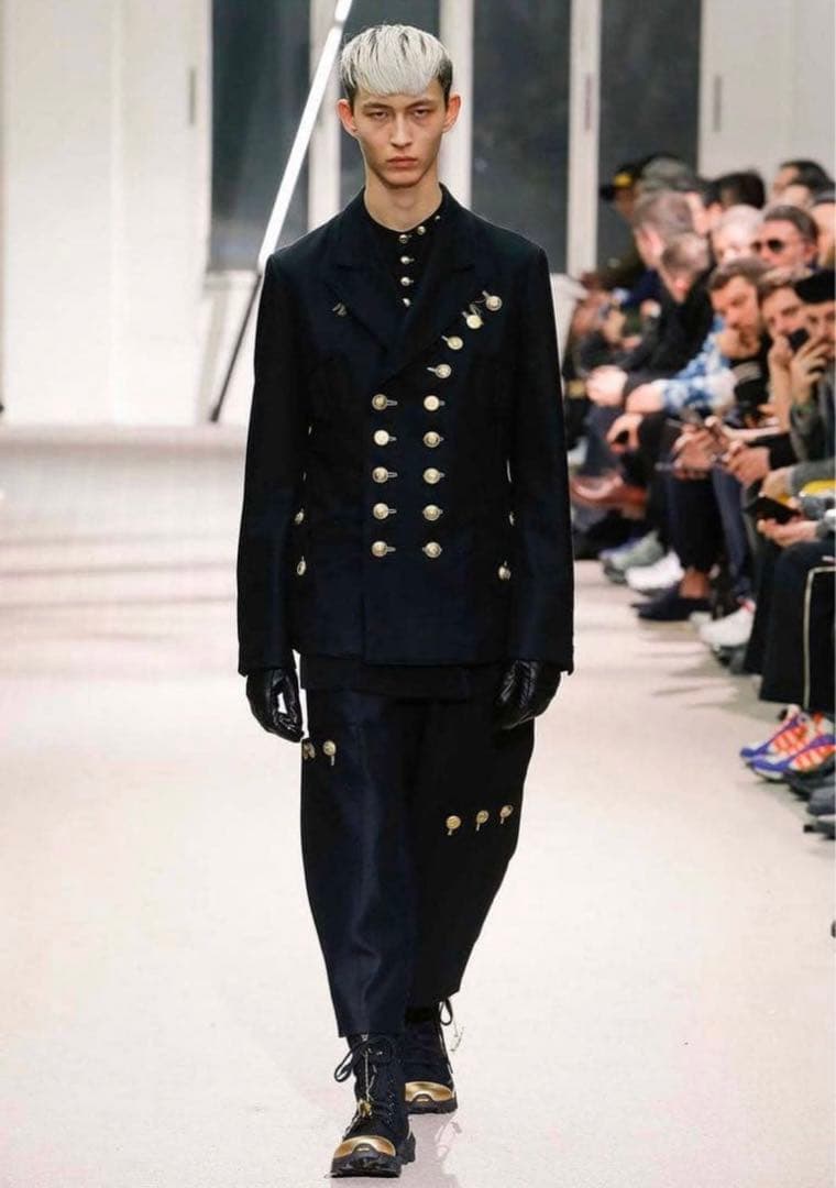 【希少】　ヨウジヤマモト19AW LOOK29 金釦スタンドシャツ