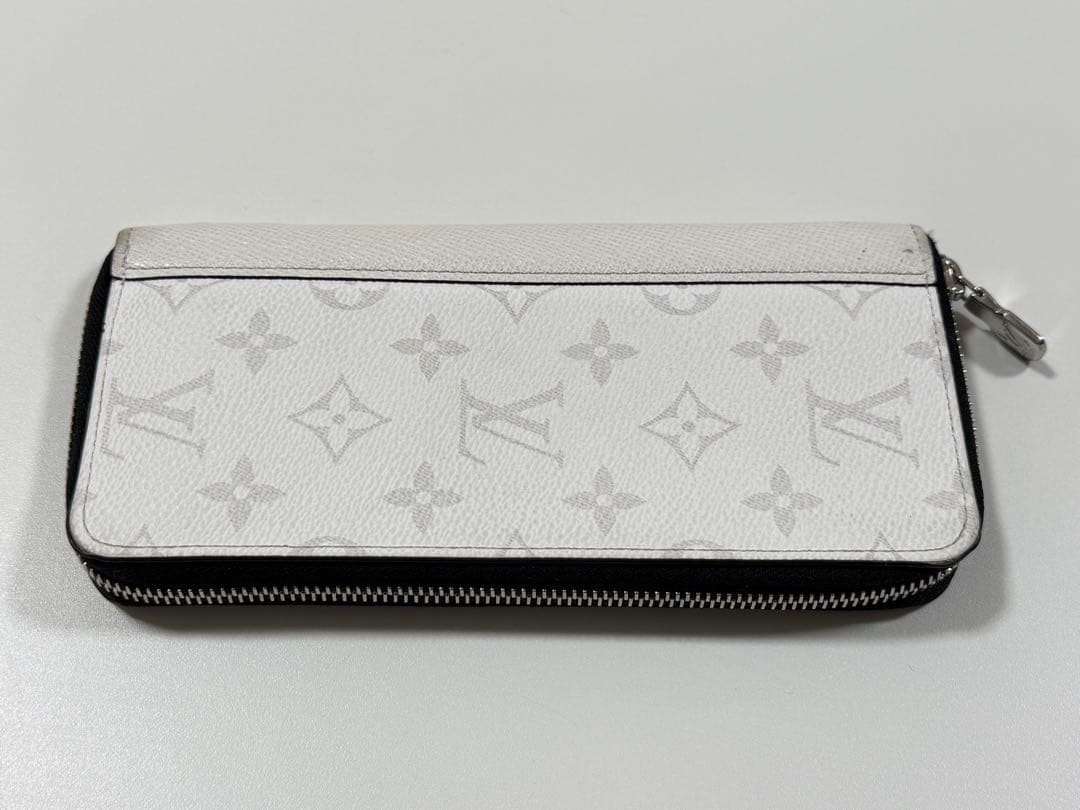 Louis Vuitton 長財布 ホワイトレザー