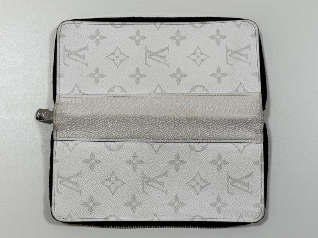 Louis Vuitton 長財布 ホワイトレザー