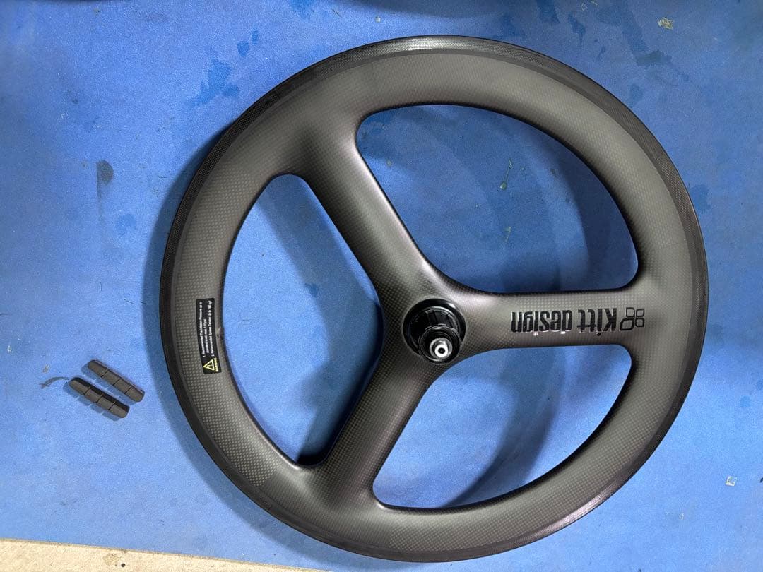 kitto design バトンホイール 20インチ 451 リア