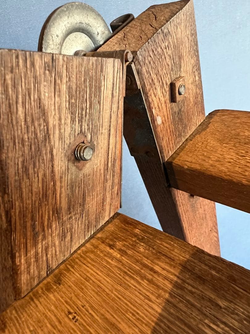 値下げ　ビンテージ家具　脚立　はしご　木　店舗什器　アンティーク　ステップラダー