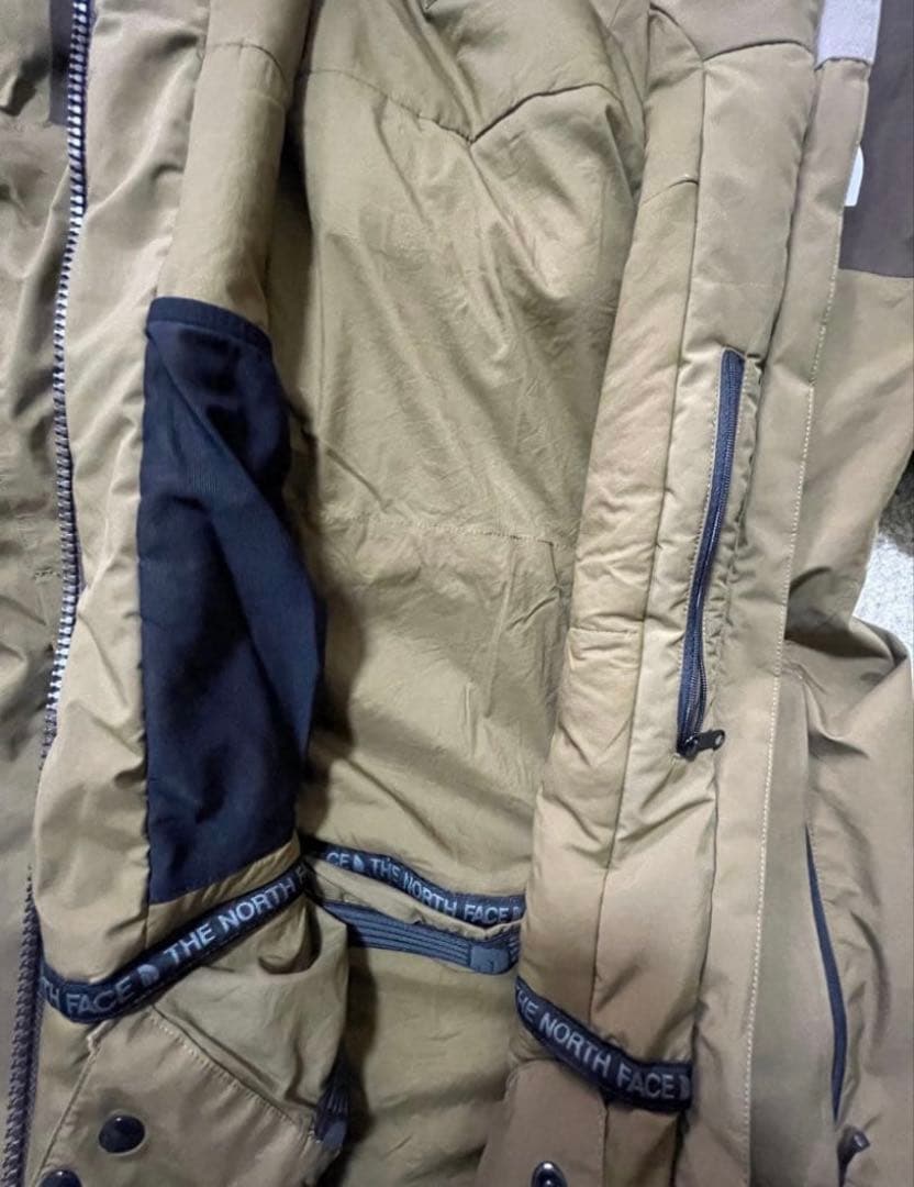 THE NORTH FACE サーミアムジャケット　中綿ダウン　NY81603
