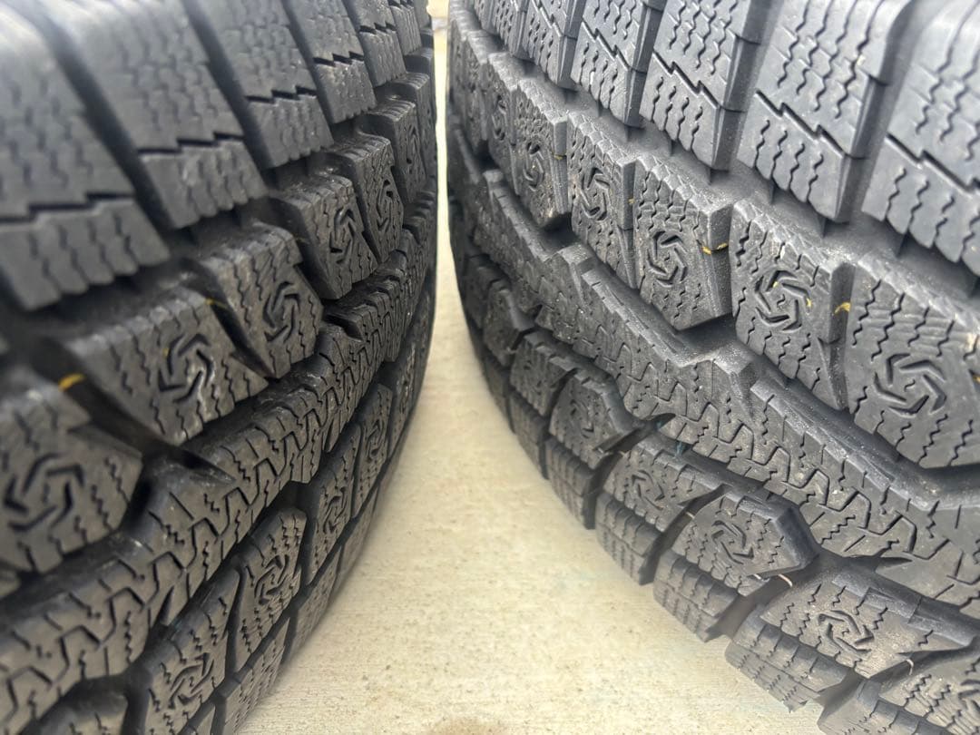 265/70R16 トーヨー　GSI-6 LS 2021年　スタッドレス　M+S