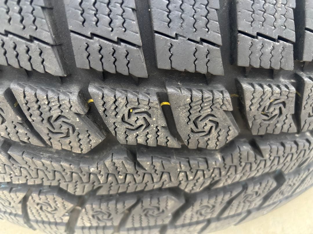 265/70R16 トーヨー　GSI-6 LS 2021年　スタッドレス　M+S