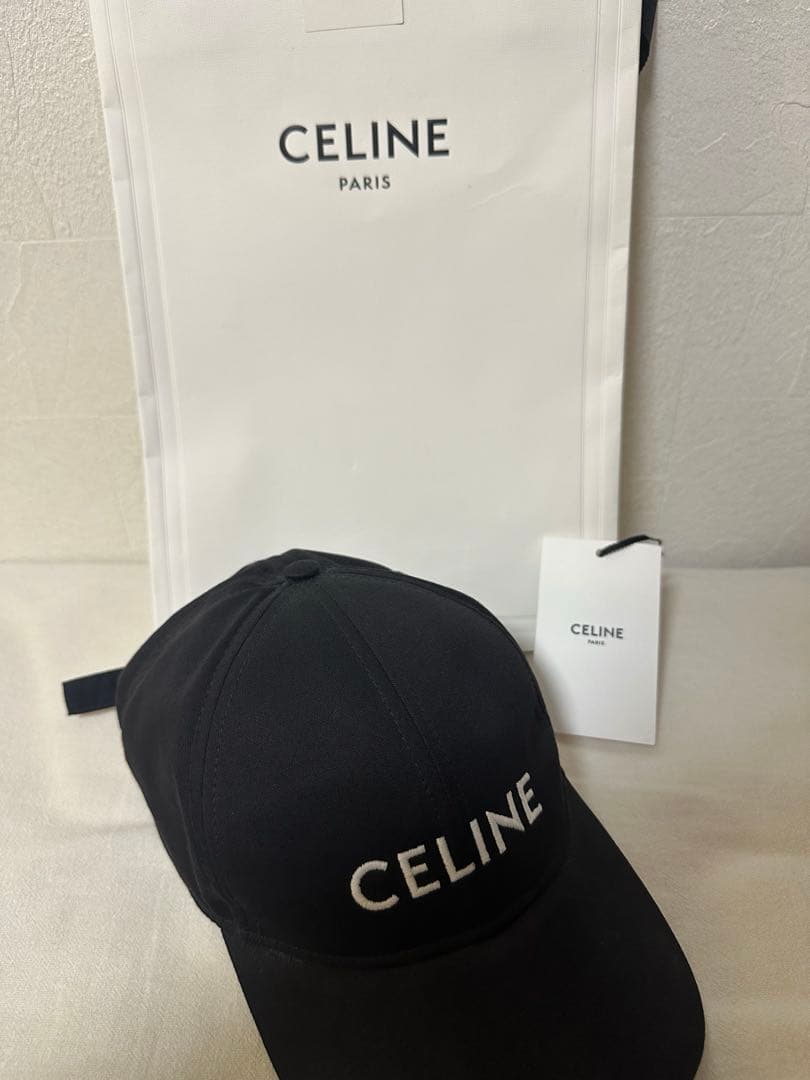 CELINE ベースボールキャップ　Mサイズ