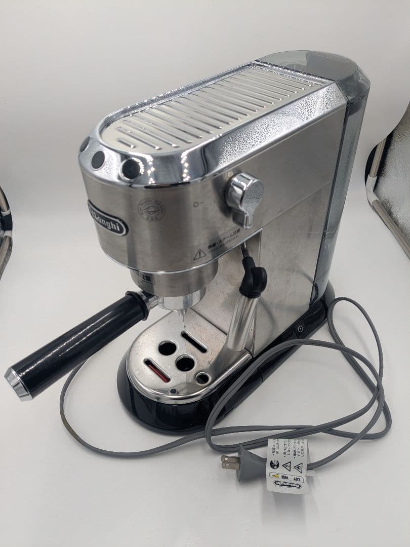 DeLonghi デロンギ EC680M エスプレッソマシン
