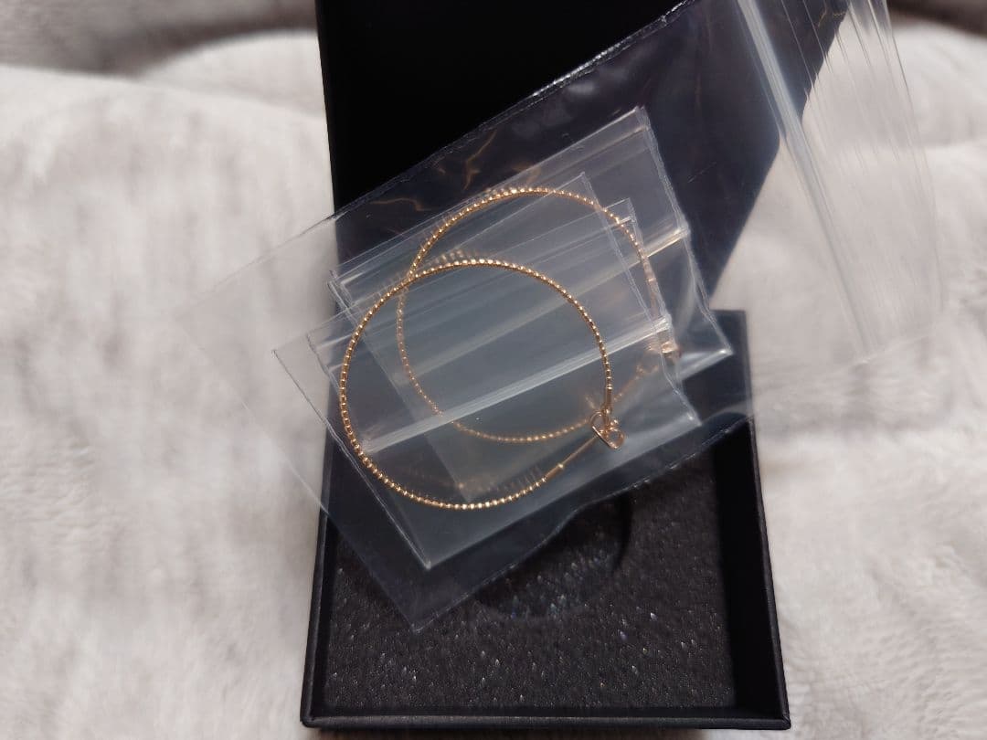 ヨ*ン様 GSTV 18KPG フープ ピアス ワイヤーボール