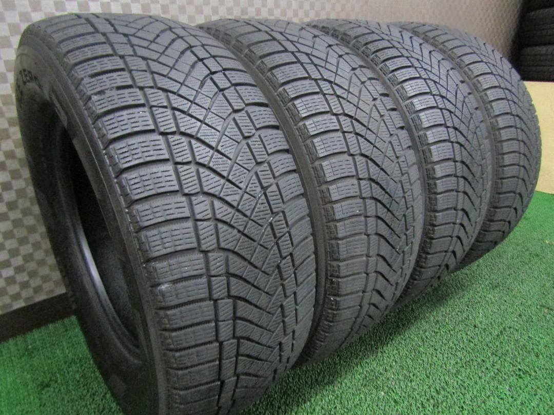 ☆送料込☆バリ溝☆2021年製☆ピレリ アイス ゼロ R 265/65R17
