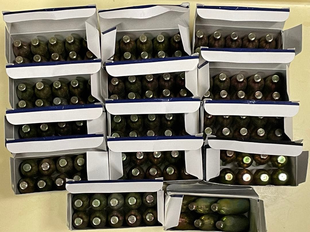 ソーダカートリッジ（10本入り× 13箱）＋6本