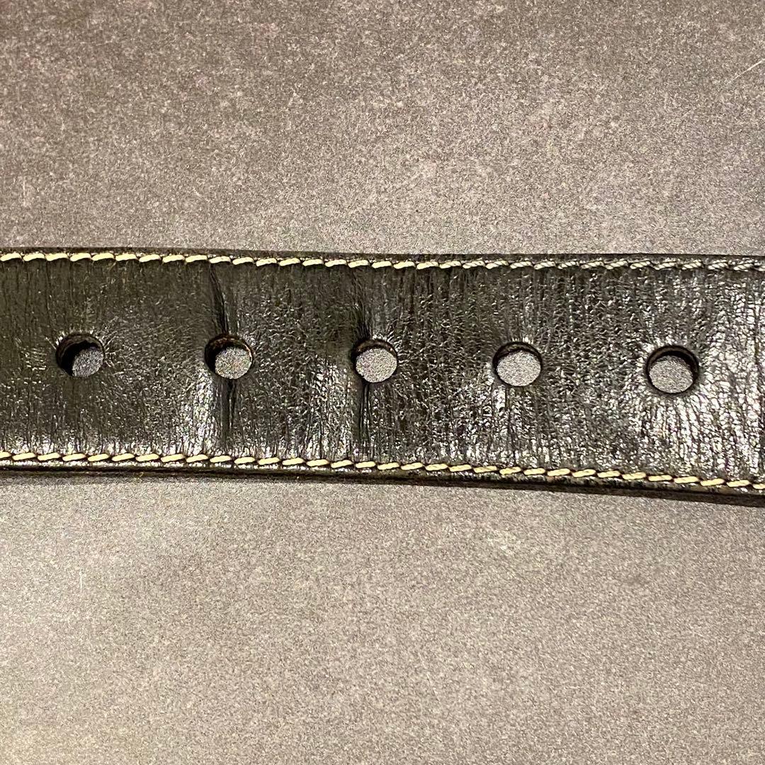 プラダ　PRADA　レザーベルト　シルバーバックル　黒　ブラック