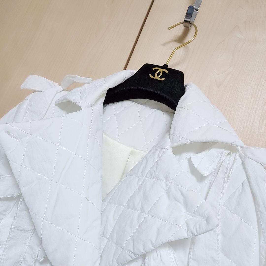 訳有り‼️ペルナ　キルティングリボンコート　ホワイト　ラベルエチュード　白