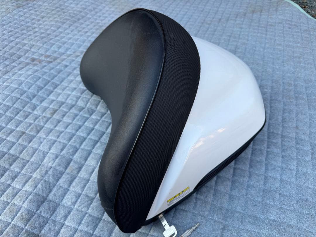 ホンダ 純正 フォルツァMF10クルージングバックレスト