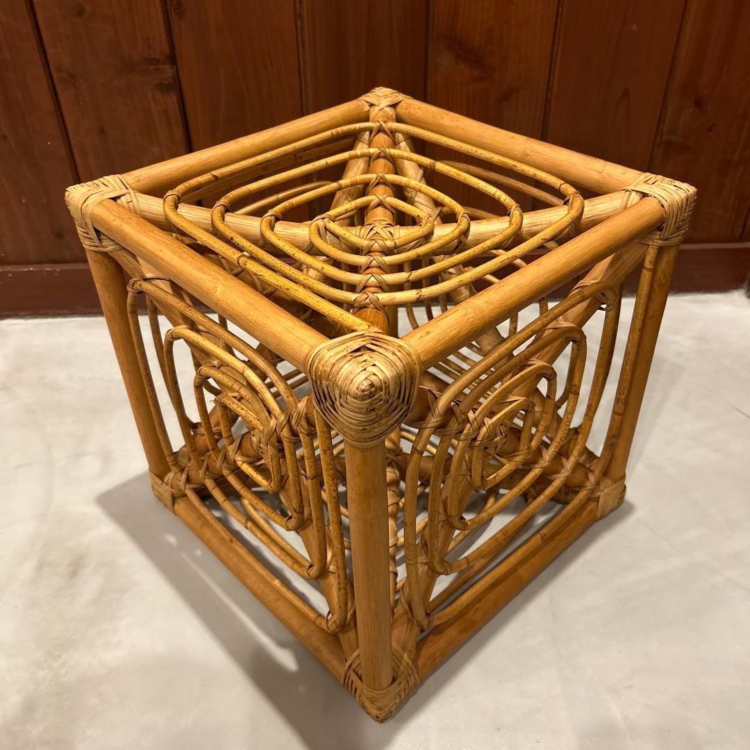 新品 未使用 ラタン スツール 36㎝×36㎝×36㎝ 籐 椅子
