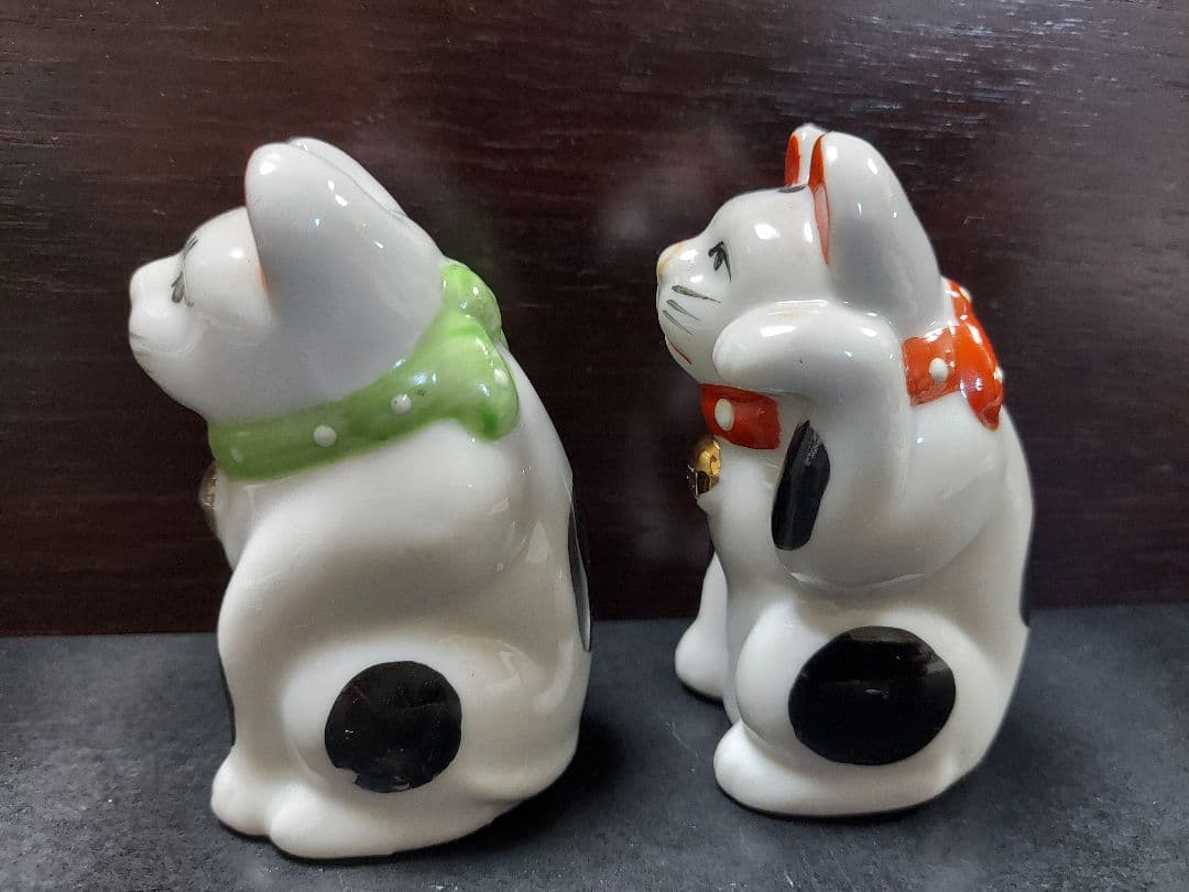 レトロ招き猫2体 陶器人形 江戸期 明治 大正 昭和 縁起物 風水スピリチュアル