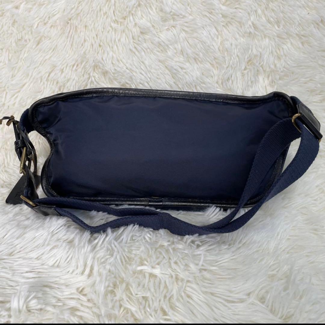 美品 フェリージ Felisi ボディバッグ ウエストポーチ ウエストバッグ 紺