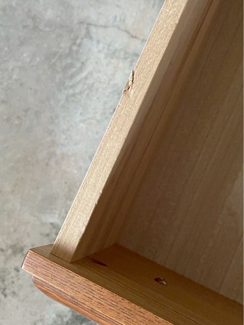 人気の丸脚　サイドボード　リビングボード　チェスト　収納棚