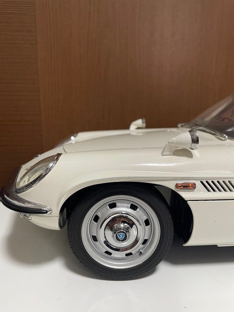 す*ん様 デアゴスティーニ マツダ コスモスポーツ 完成品 エンブレム付