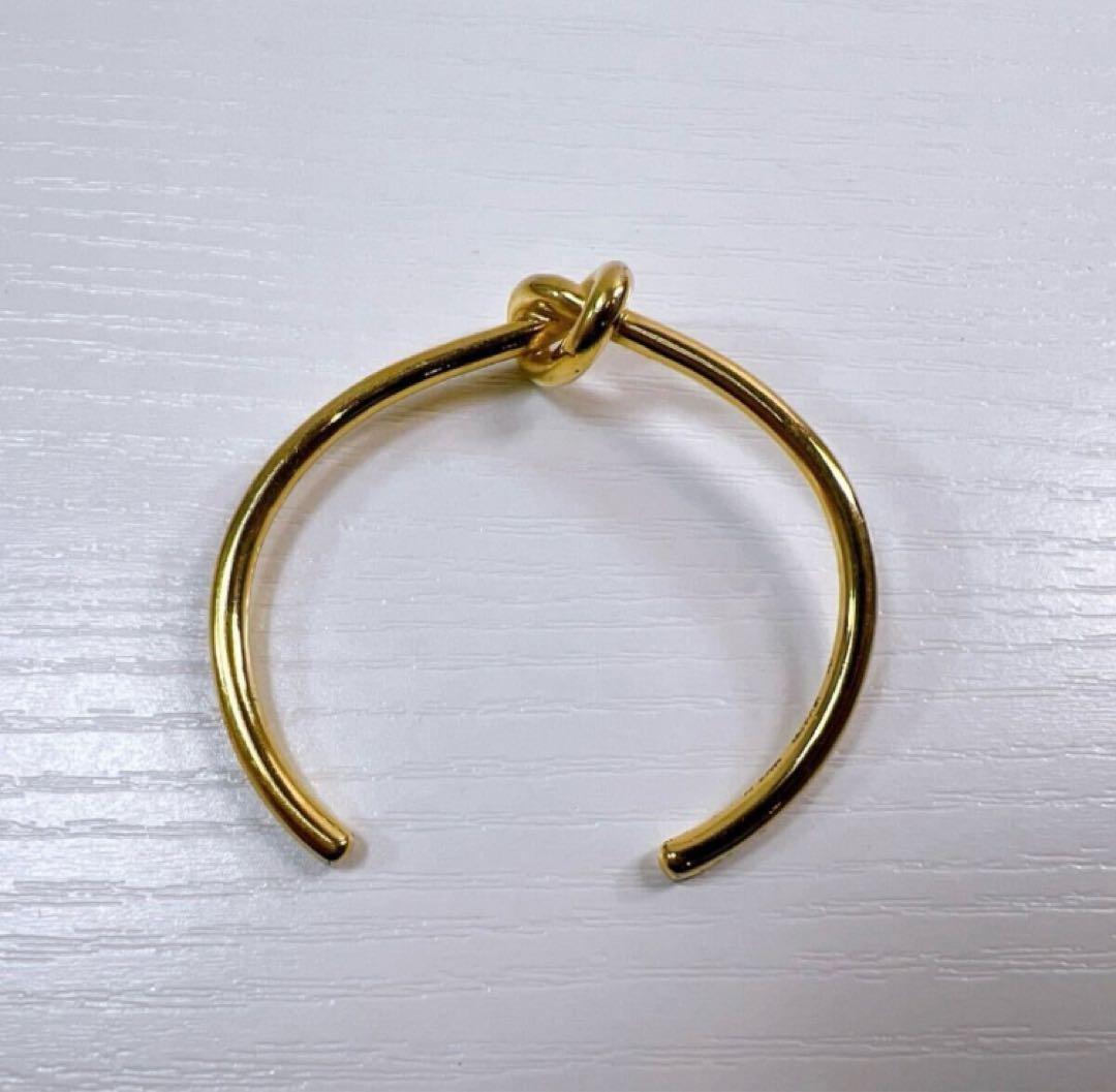 CELINE ゴールド ノットデザイン ブレスレット　バングル　アクセ　金