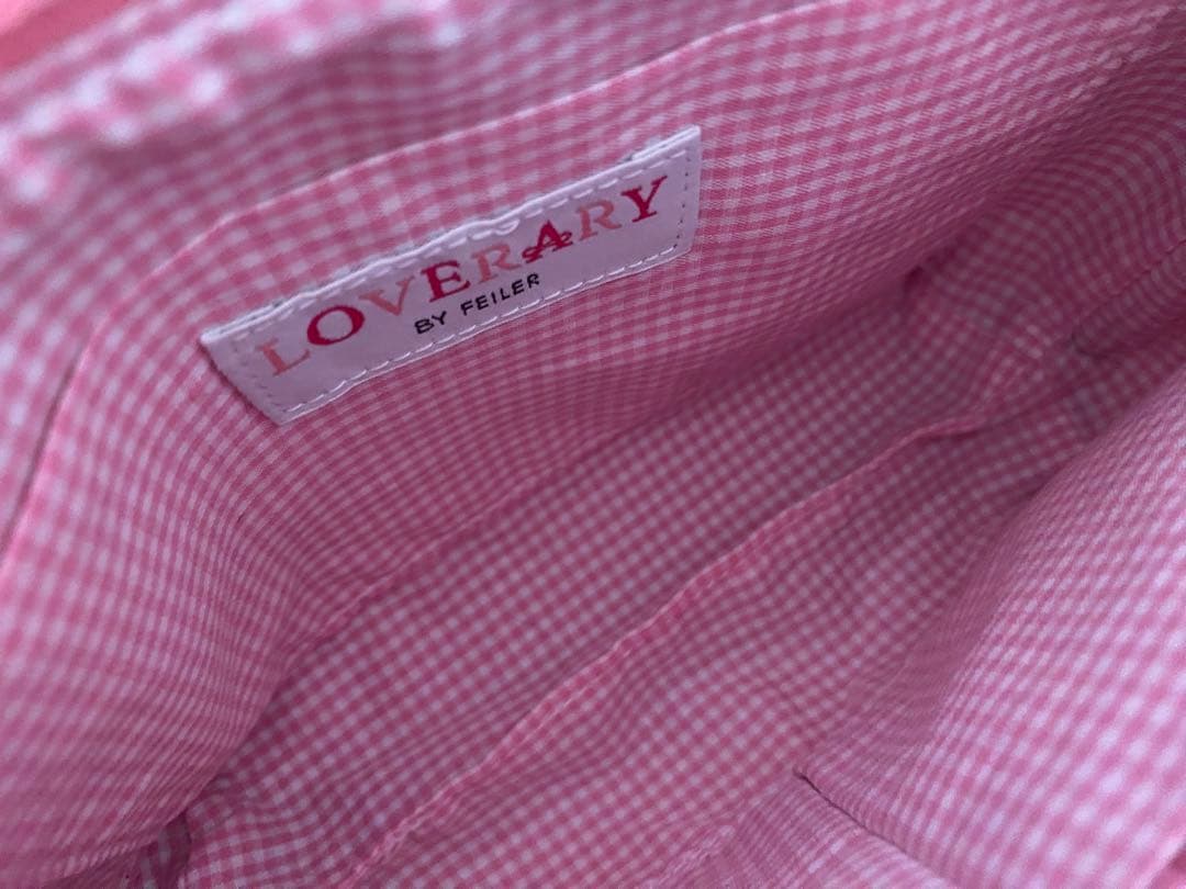 LOVEARY by FEILER ドアップテディガール　コスメポーチ