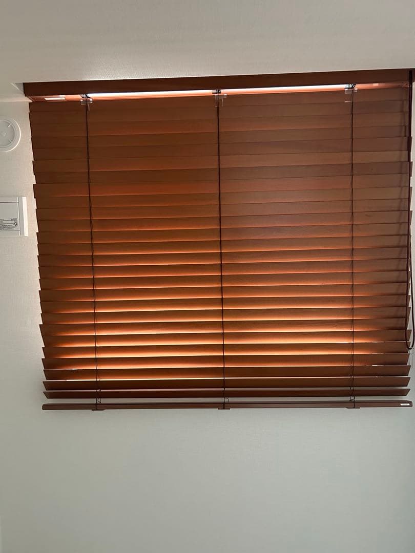 《ブラインド》ニチベイ「クレールグランツ」ミディアムダーク