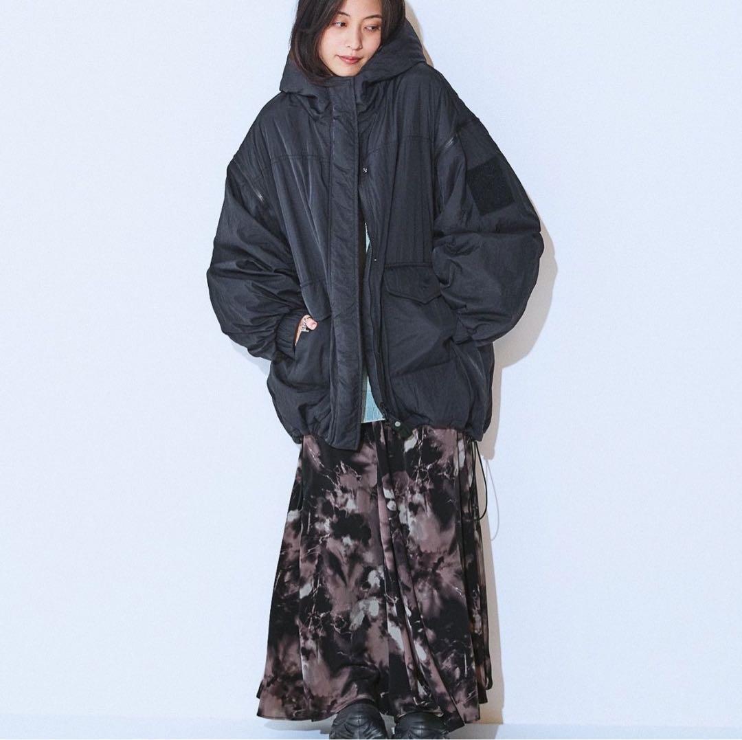 【タグ付き新品】ジーナシス★ソデ2WAYモンスターパーカーコート　ブラック　F