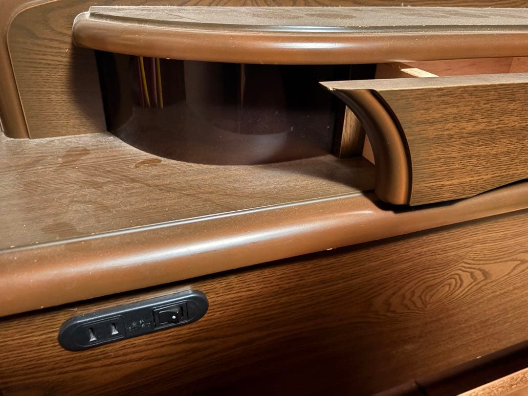 木製ブラウン引き出し付きベッドフレーム