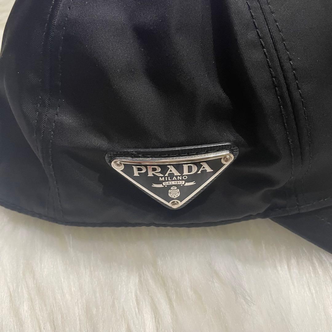 PRADA ナイロンキャップ　Mサイズ