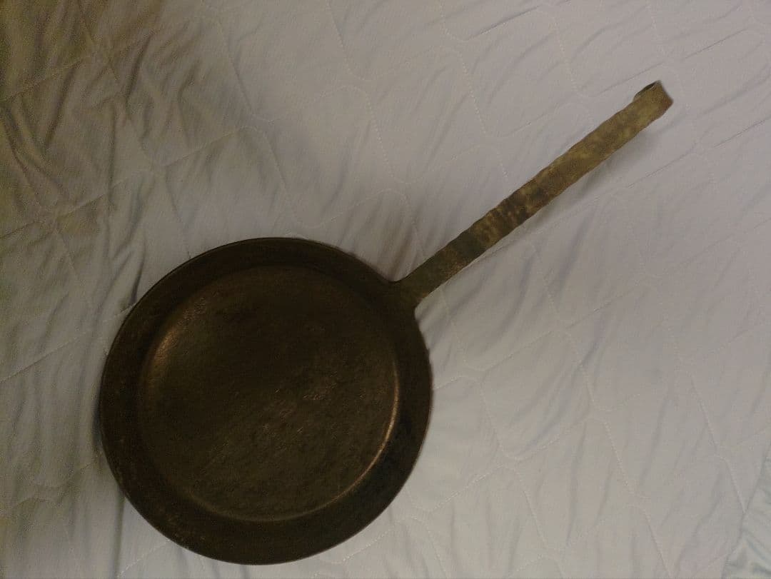 ターク　クラシックフライパン（鉄製・30cm）