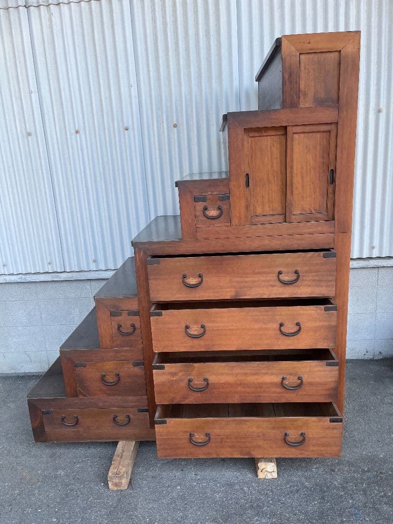 お値下げしました！！！古民家　年代物　階段箪笥　左下がり