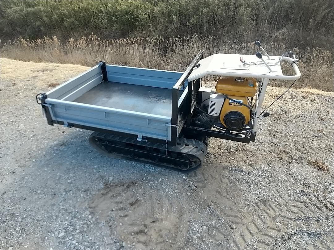 運搬車ミニクロM1000 手動ダンプ 最大積載量４００ｋｇ