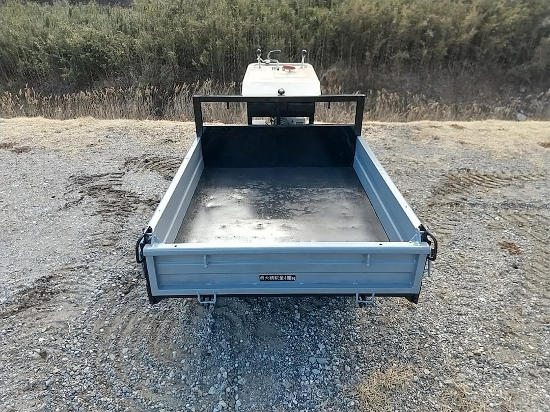 運搬車ミニクロM1000 手動ダンプ 最大積載量４００ｋｇ