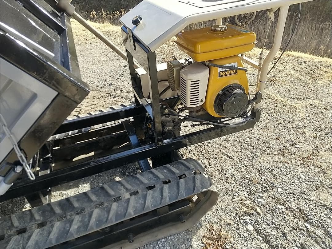 運搬車ミニクロM1000 手動ダンプ 最大積載量４００ｋｇ