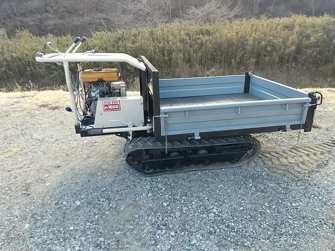 運搬車ミニクロM1000 手動ダンプ 最大積載量４００ｋｇ