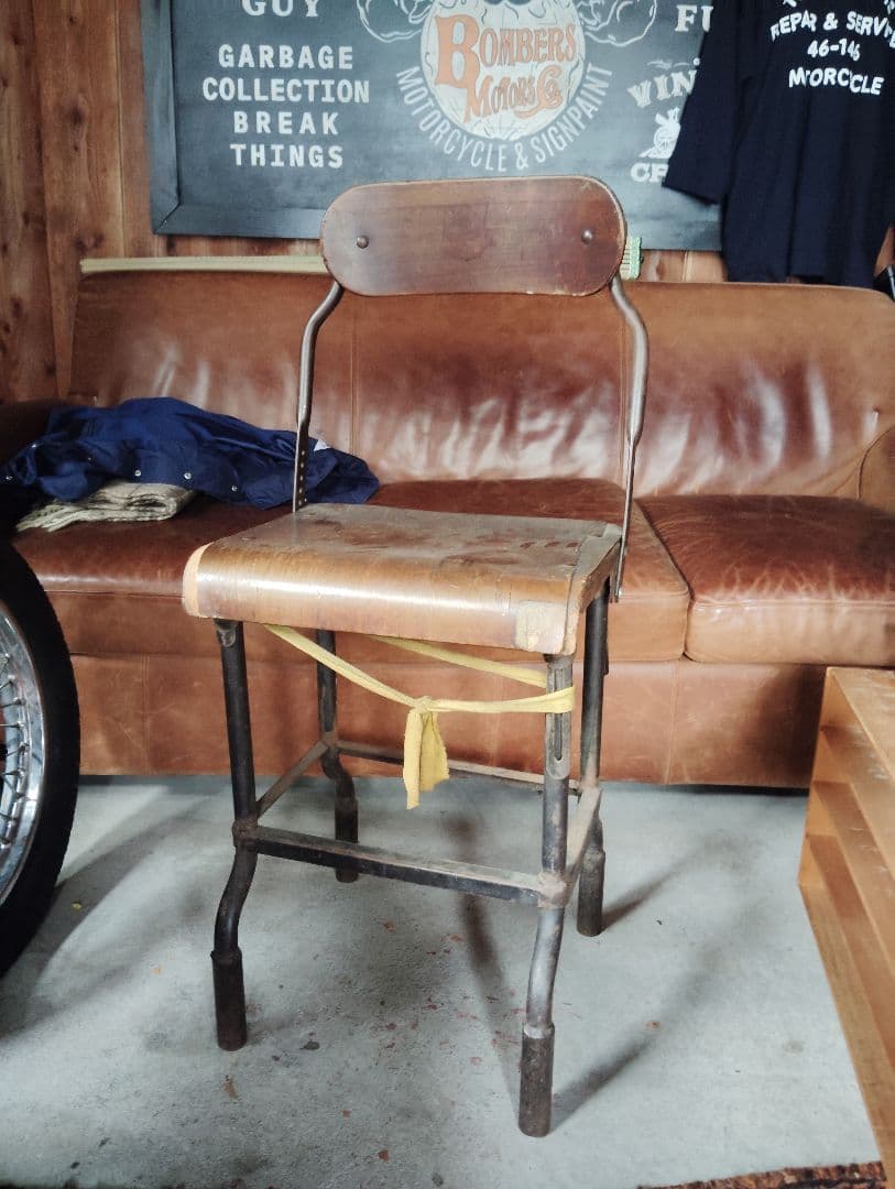 ヴィンテージ　インダストリアル　チェア