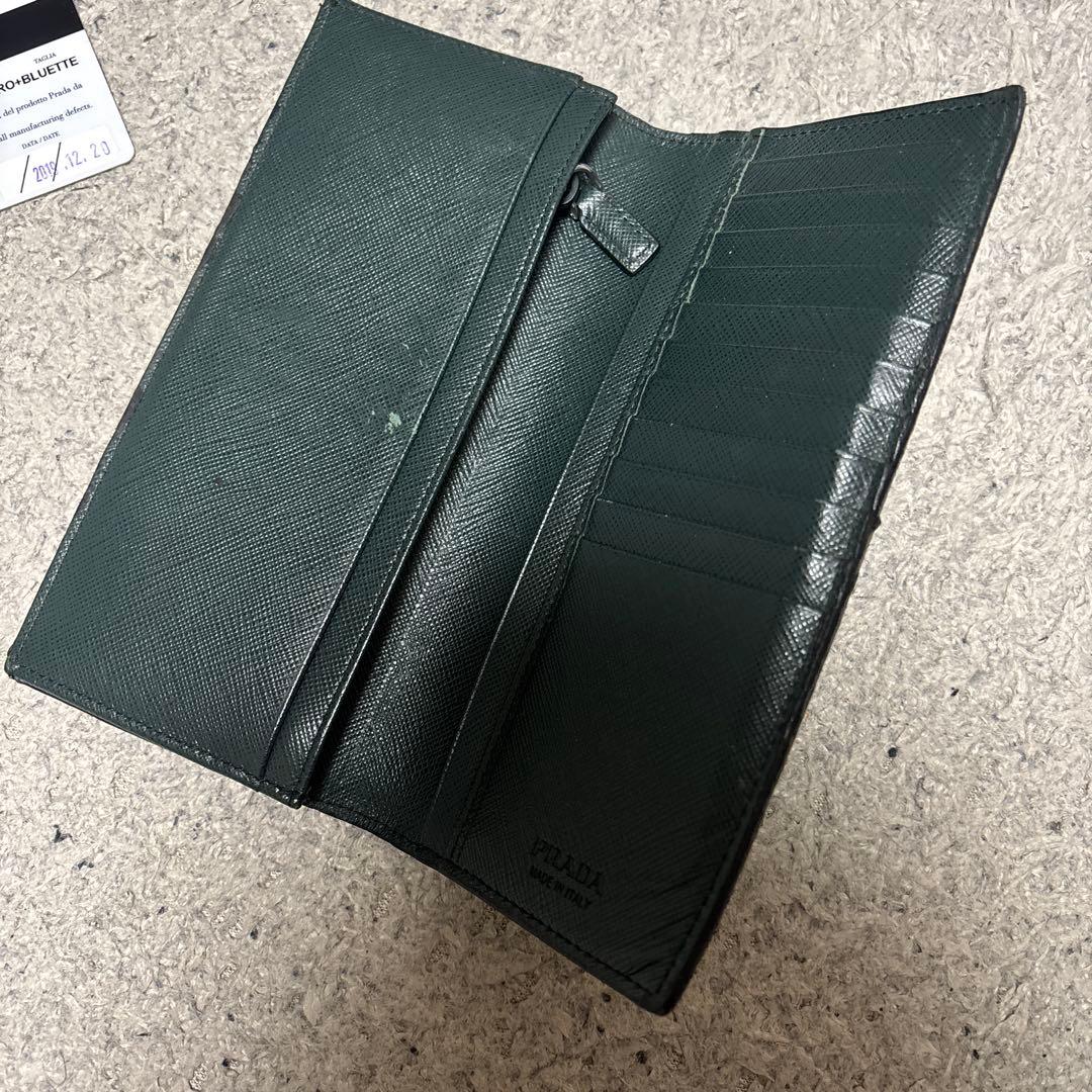 y*i様 PRADA サフィアーノレザー 長財布