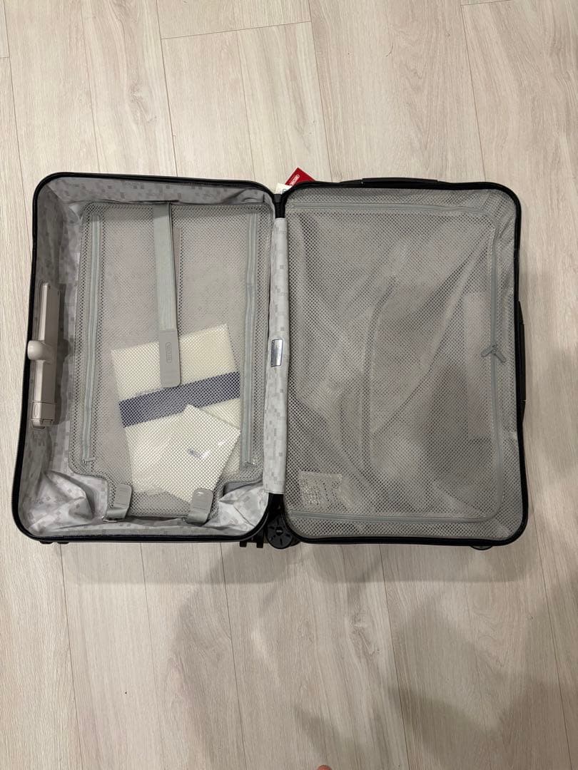 リモワ RIMOWAキャリーバッグ サルサ salsa 63L