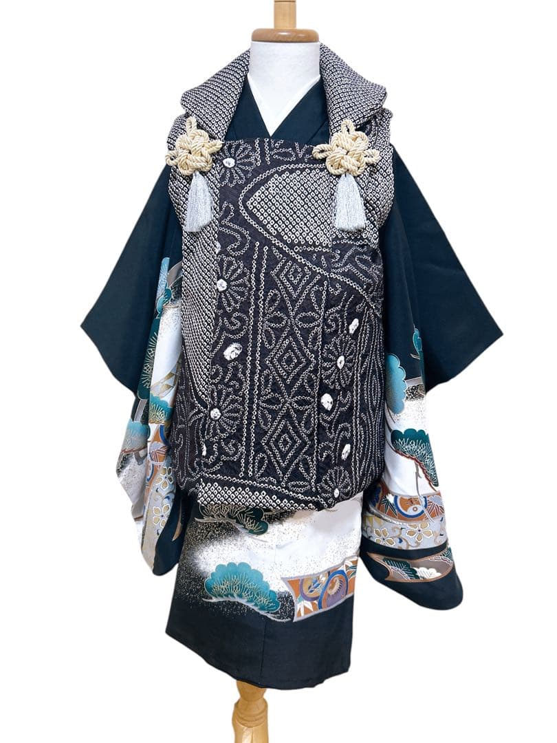 【専用出品】男の子3歳被布＋7歳縦縞袴（小物付き）