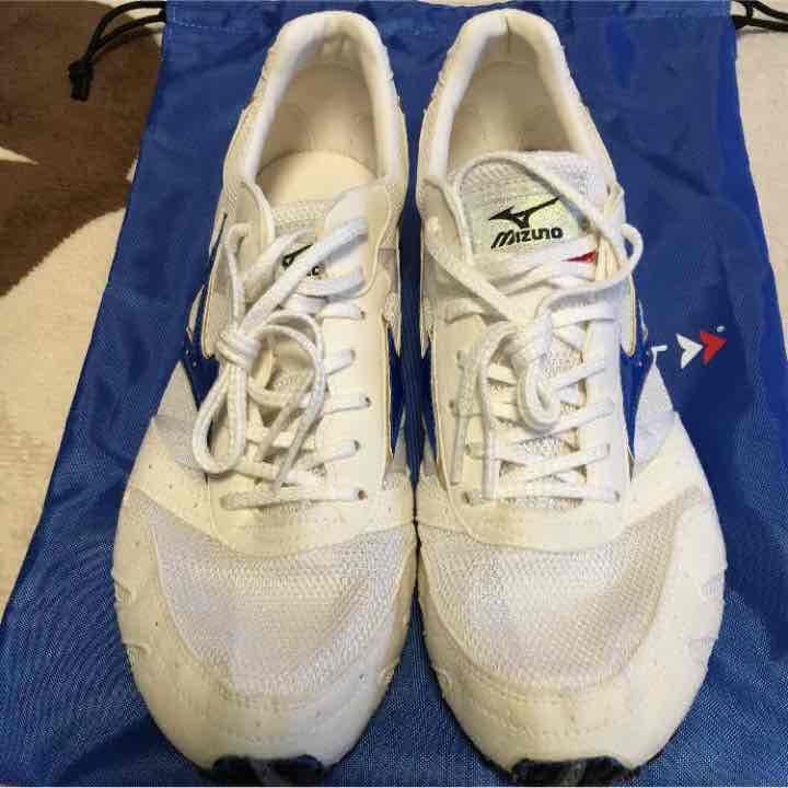 陸上用スパイク