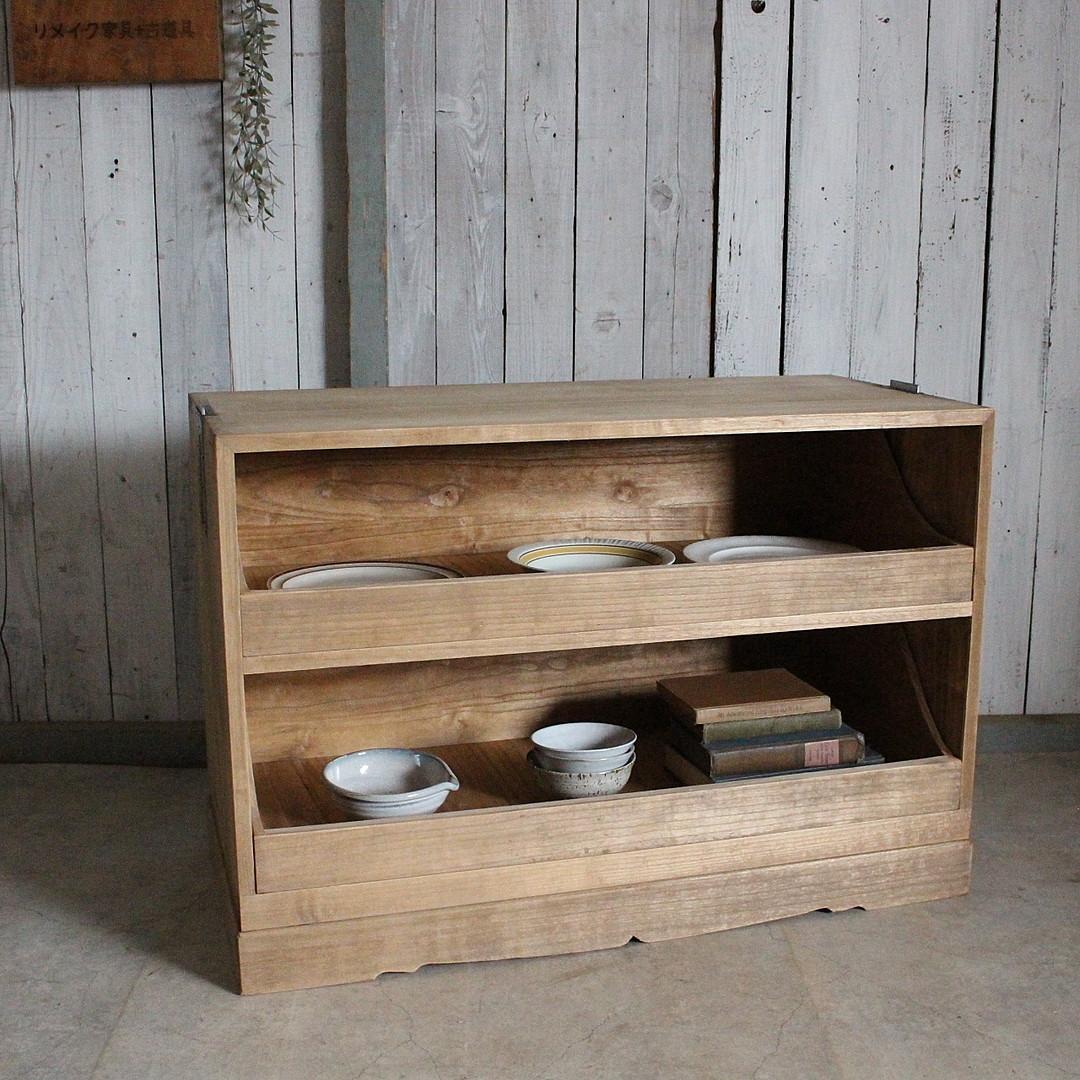 古い木製の引き出し　2段　食器棚　シャツケース　収納棚　チェスト　古家具