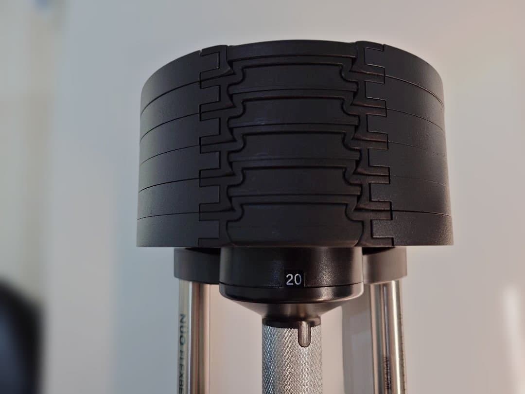 美品　NUO FLEXBELL 20kg ダンベル　セット購入①