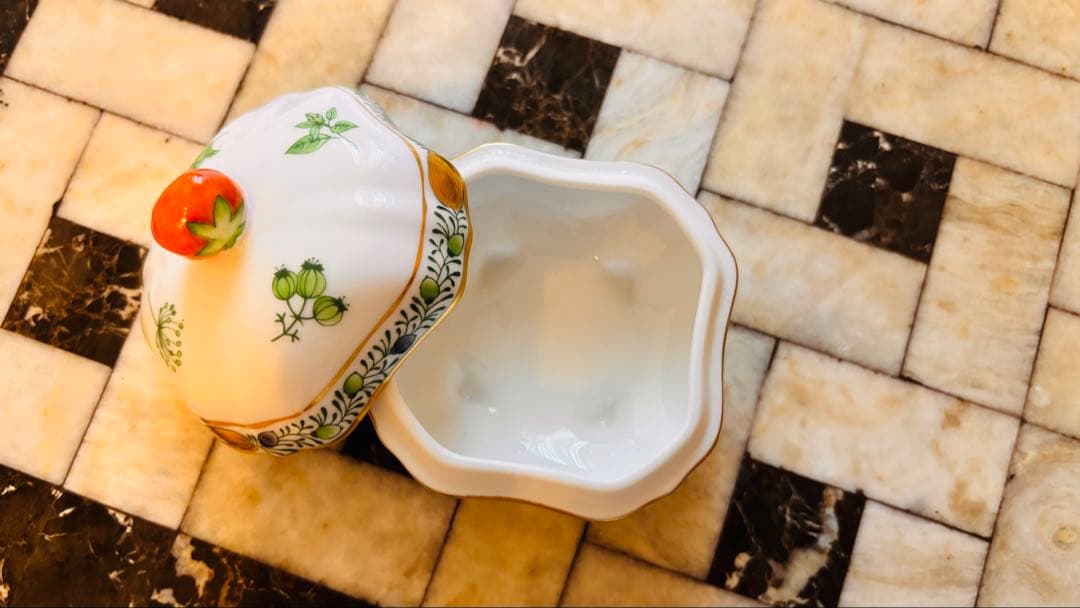 herend アポニーグリーン アシツキボックス トマト