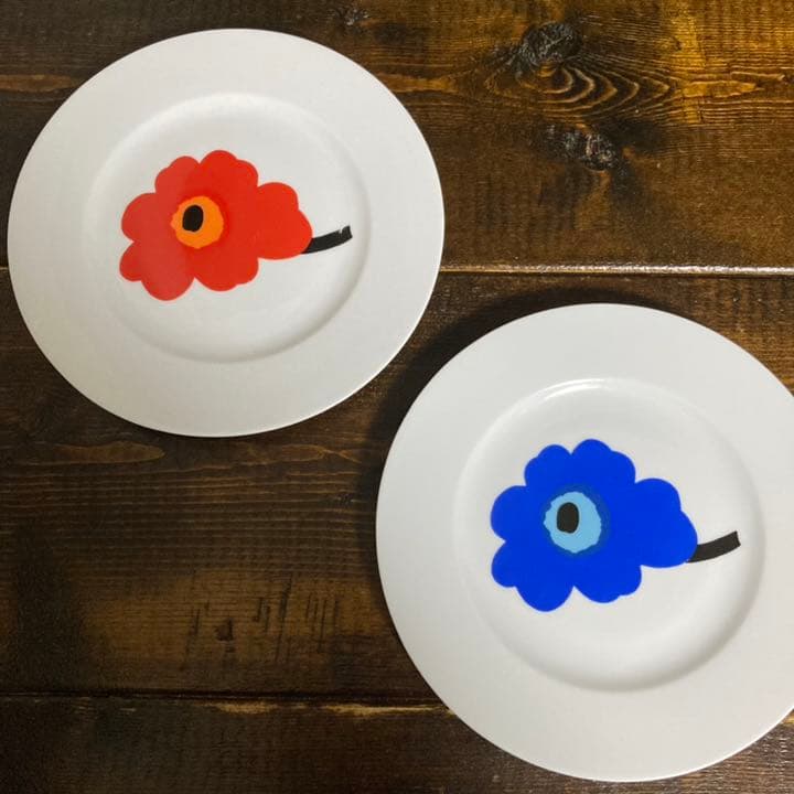⚫︎marimekko⚫︎ 入手困難！ 50周年記念 ウニッコ柄プレート