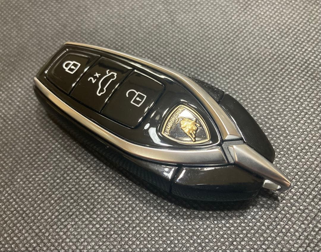 ランボルギーニ 次世代 最新型 純正 リモコンキー 新品未使用