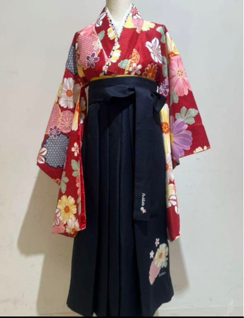 髪飾りつき美品☆ピンクラテ　袴セット　卒服　着物　150