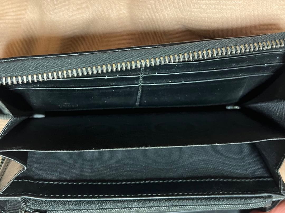 GUCCIグッチ シマ GG レザー ラウンドファスナー 長財布