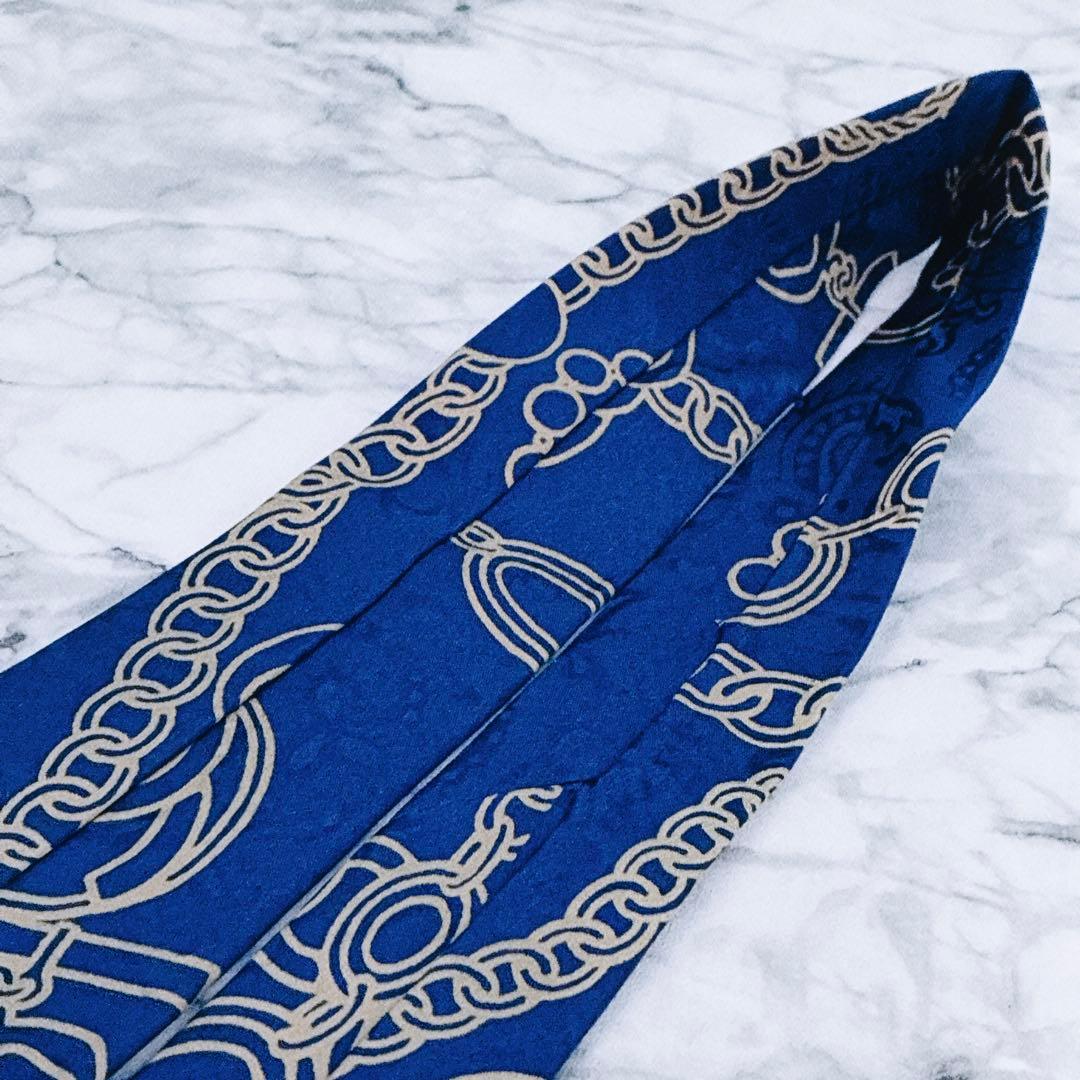 ✨未使用✨CHANEL ココマーク　チェーン総柄　鮮やかなブルー　ネクタイ