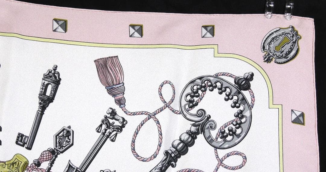 HERMES エルメス　大判スカーフ　カレ90　 D495